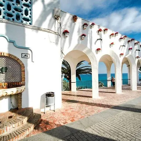 Loft Moderno Y Acogedor Centrico Y Silecioso Appartamento Nerja